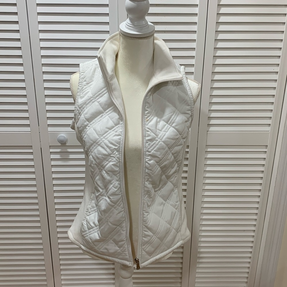 Barrage White Vest